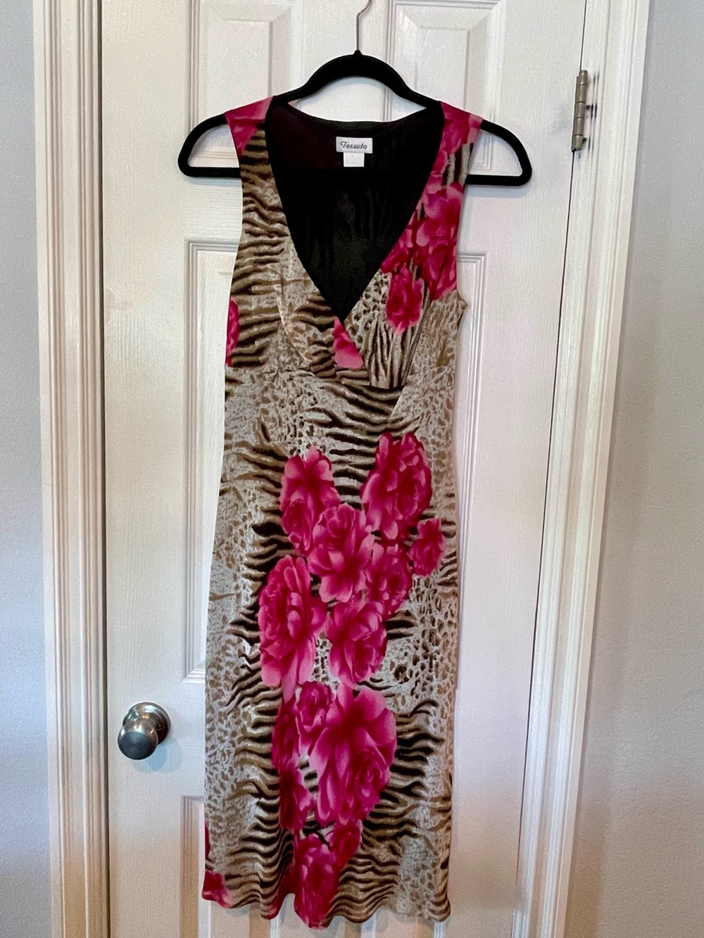 Sleeveless V-Neck Maxi Dress in Bright Pink Floral & Neutral Animal Print